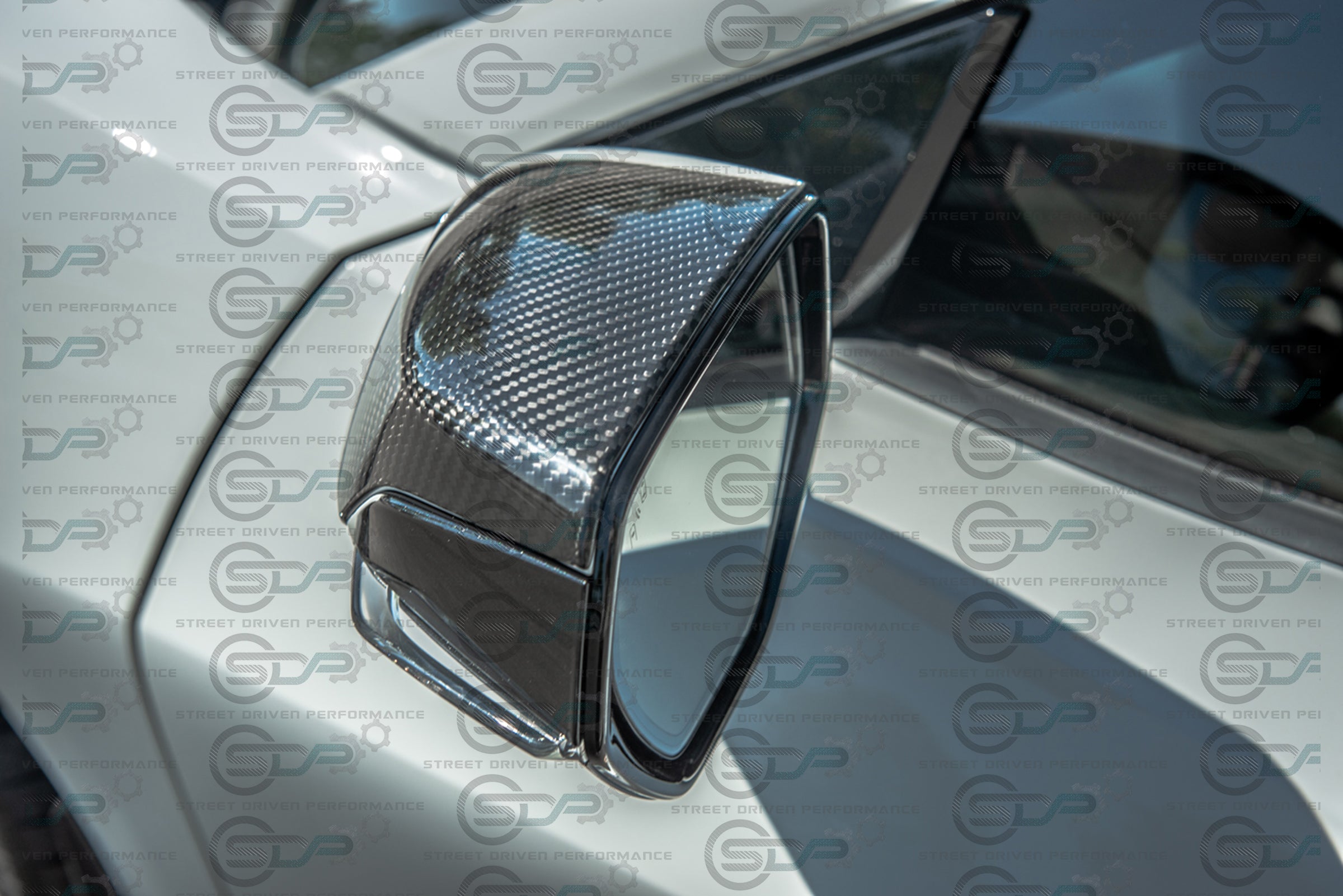 2020+ C8 Corvette - Carbon Fiber Tape-On Top and Bottom Mirror Covers